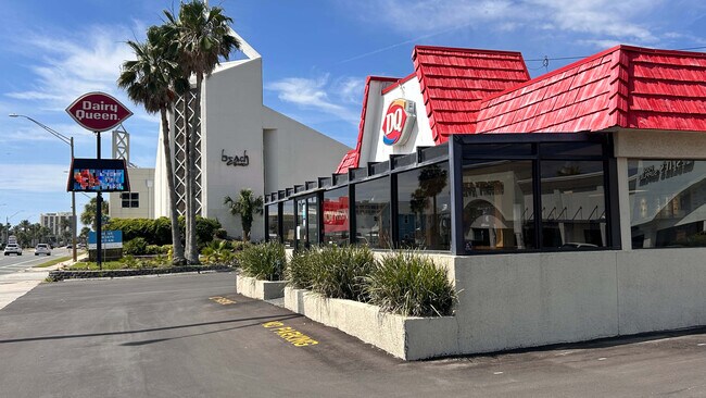 Plus de détails pour 902 3rd St N, Jacksonville Beach, FL - Commerce de détail à vendre