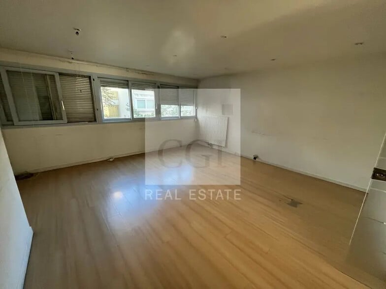 Office in Lyon for lease - Interior Photo - Image 2 of 14