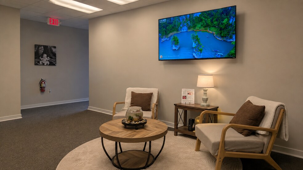 2903 Boulevard, Colonial Heights, VA à louer - Photo du bâtiment - Image 2 de 4