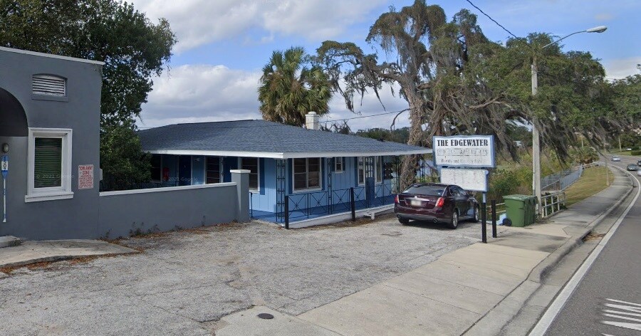 1515 6th St NW, Winter Haven, FL à vendre - Photo du bâtiment - Image 2 de 17