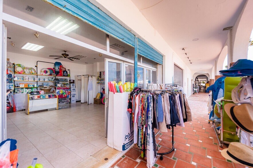 Paseo Marítimo, 1, Salobreña, Granada for sale - Building Photo - Image 3 of 18