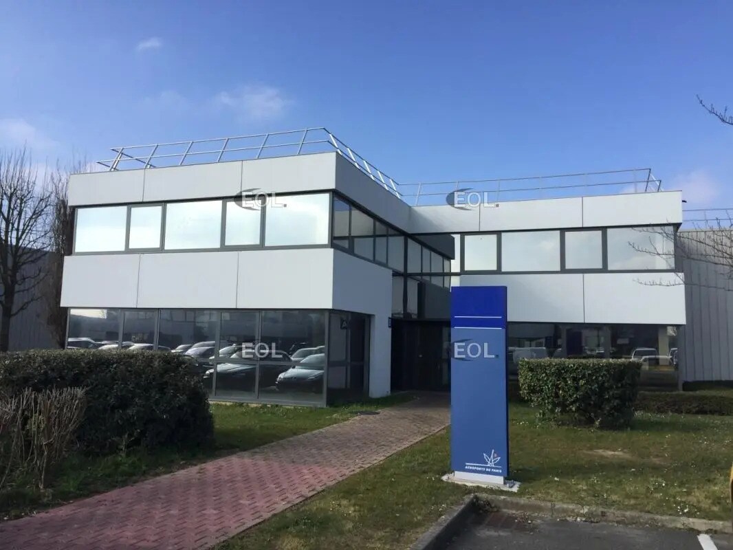 Industrial in Tremblay-en-France for lease Building Photo- Image 1 of 2