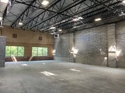 78-10 HorseblockRd-int5