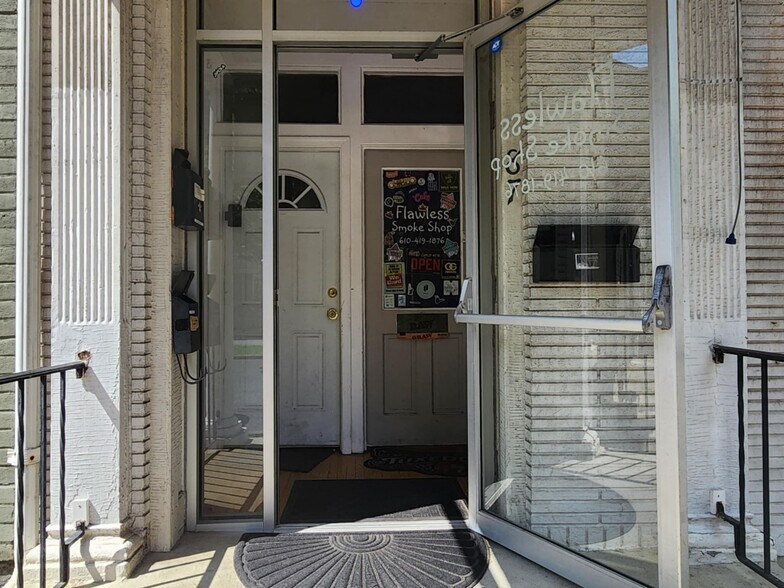 87 E Broad St, Bethlehem, PA à vendre - Photo du bâtiment - Image 3 de 10