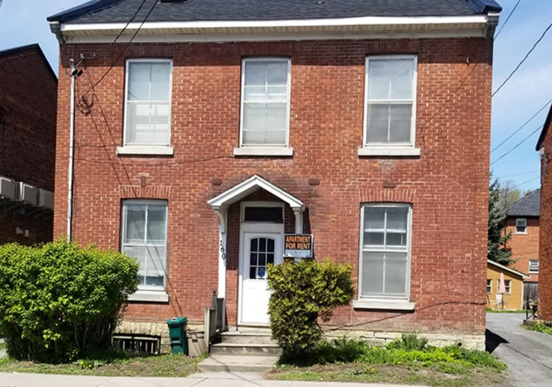 158-160 Bagot St, Kingston, ON à vendre Photo principale- Image 1 de 1