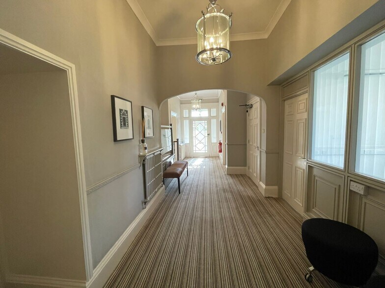 12 Granby Rd, Harrogate à louer - Photo du bâtiment - Image 3 de 5