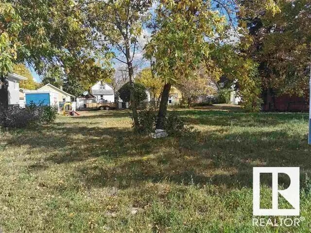 11817-11837 Fort Rd NW, Edmonton, AB à vendre - Autre - Image 2 de 4