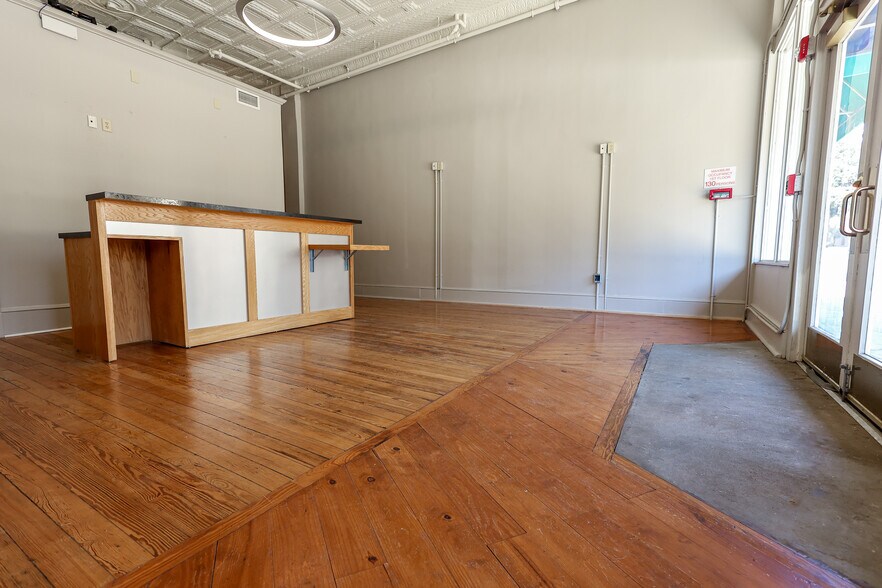 154 Magnolia St, Spartanburg, SC à louer - Hall d’entrée - Image 3 de 23