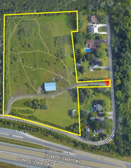 1413 Speers Rd, Fort Erie, ON à vendre - Photo du bâtiment - Image 2 de 2