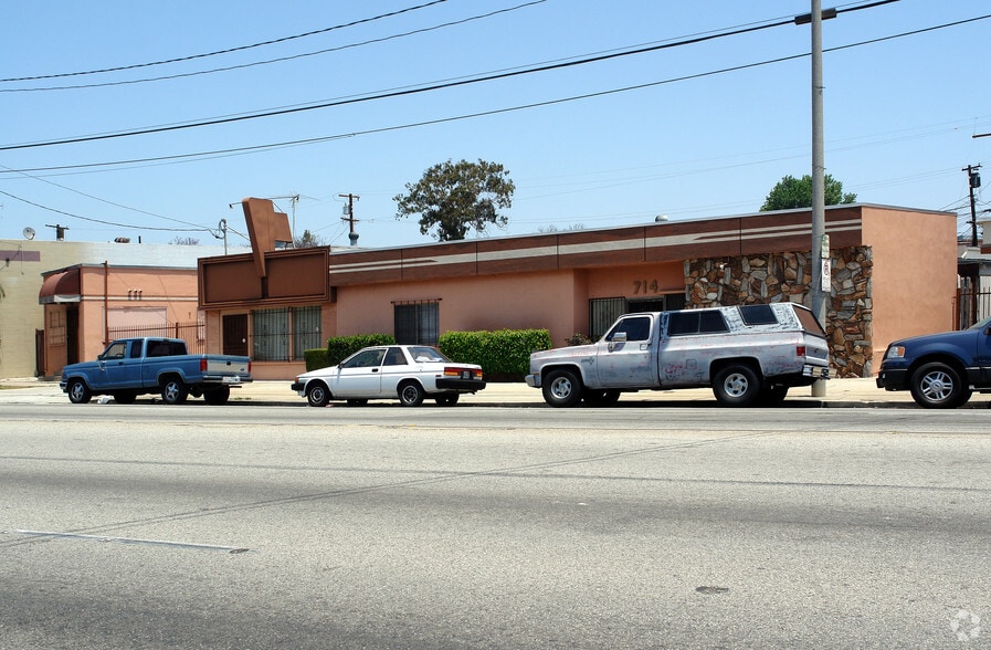 714 N Centinela Ave, Inglewood, CA for sale - Primary Photo - Image 1 of 2
