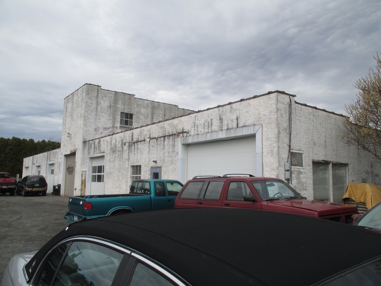142 W Ridge Pike, Royersford, PA for sale - Building Photo - Image 2 of 16