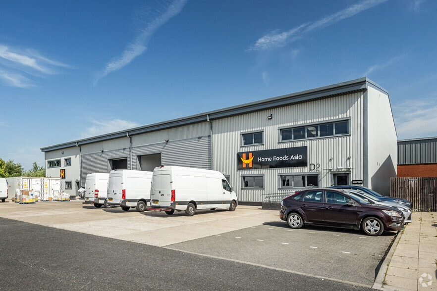 Penrhyn Rd, Prescot for lease - Primary Photo - Image 2 of 2