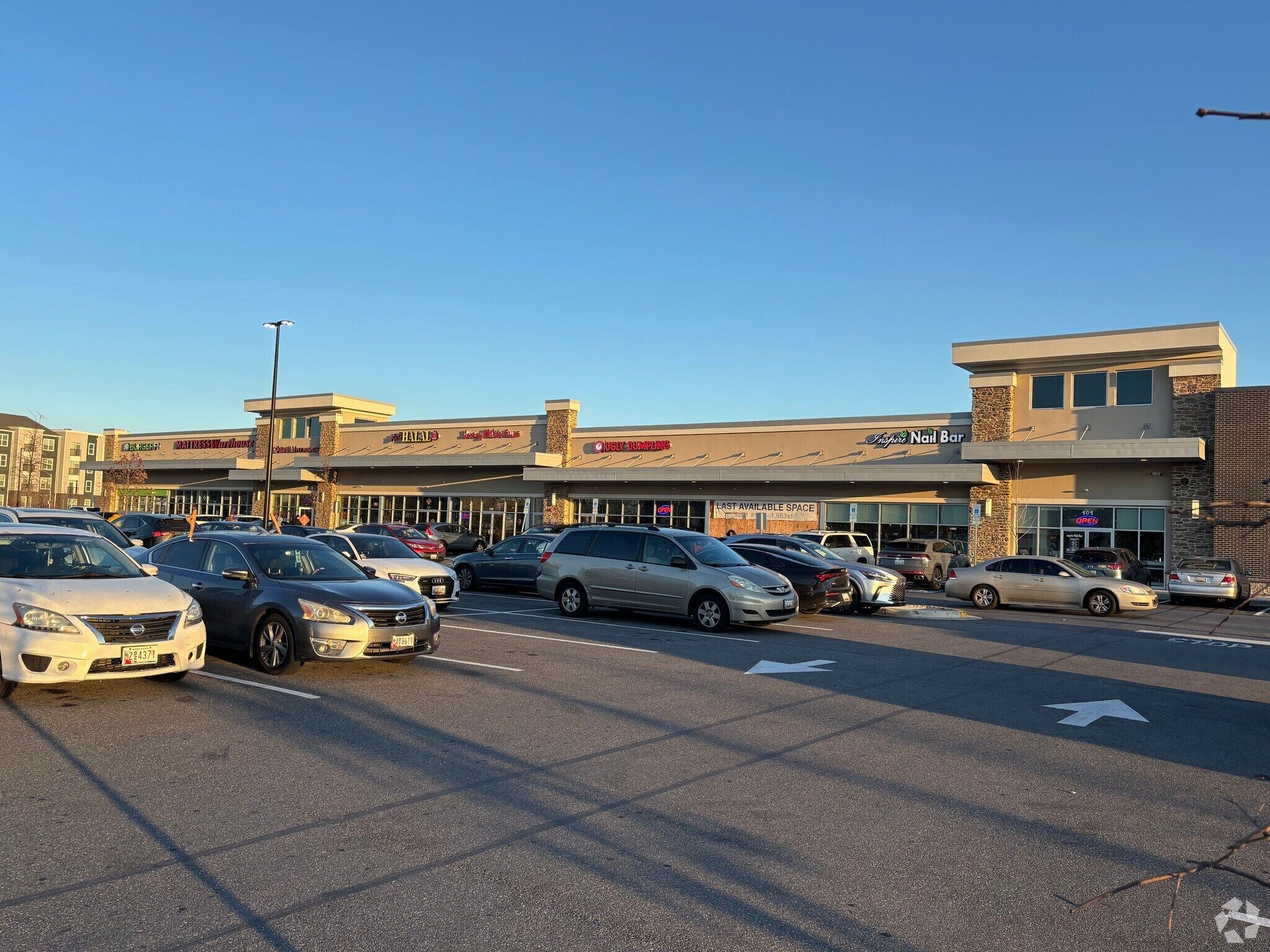 2017-2019 Saint Josephs Dr, Bowie, MD à louer Photo du bâtiment- Image 1 de 2