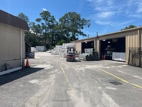 1910 Bassett Rd, Jacksonville, FL for lease Building Photo- Image 1 of 16