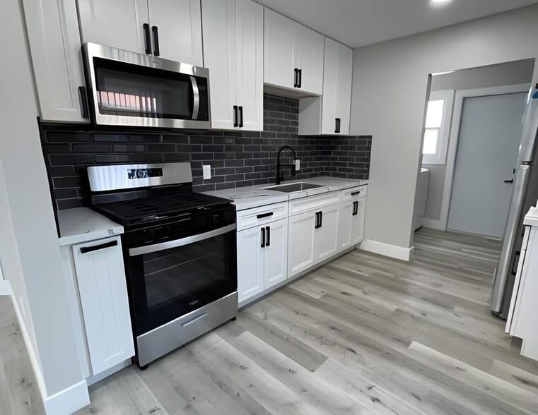 608 7th St, Imperial Beach, CA à vendre - Photo du bâtiment - Image 2 de 18