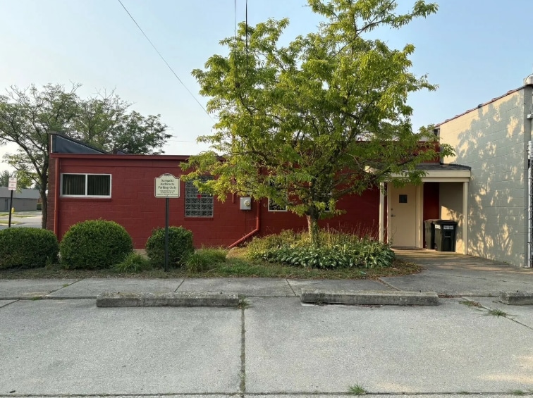 1822 Ford Ave, Wyandotte, MI for sale - Building Photo - Image 3 of 15