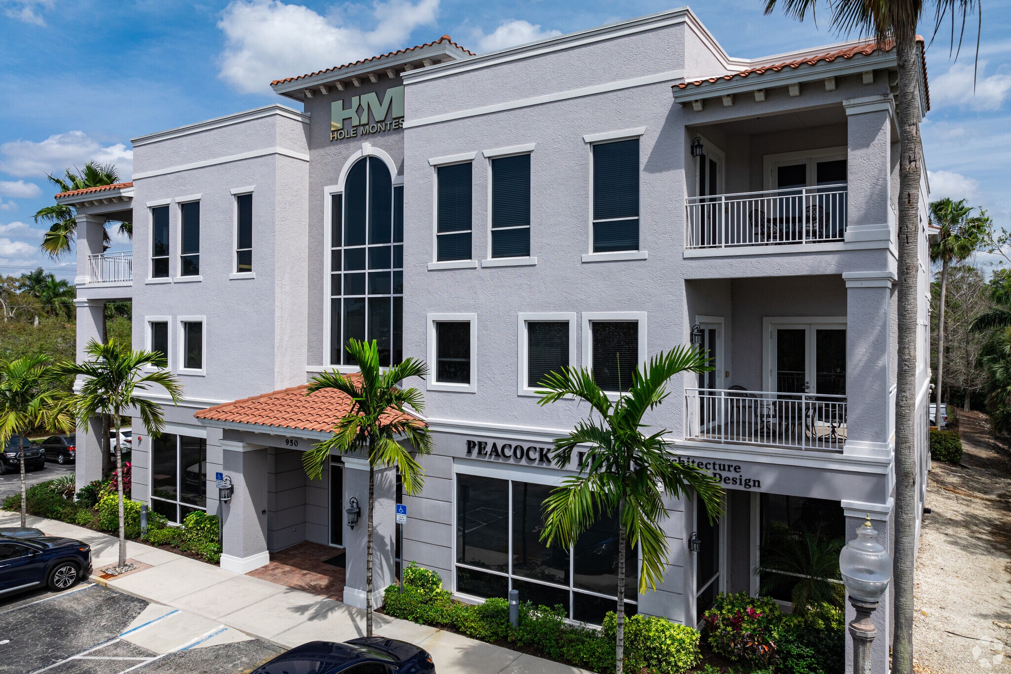 950 Encore Way, Naples, FL for lease Building Photo- Image 1 of 13