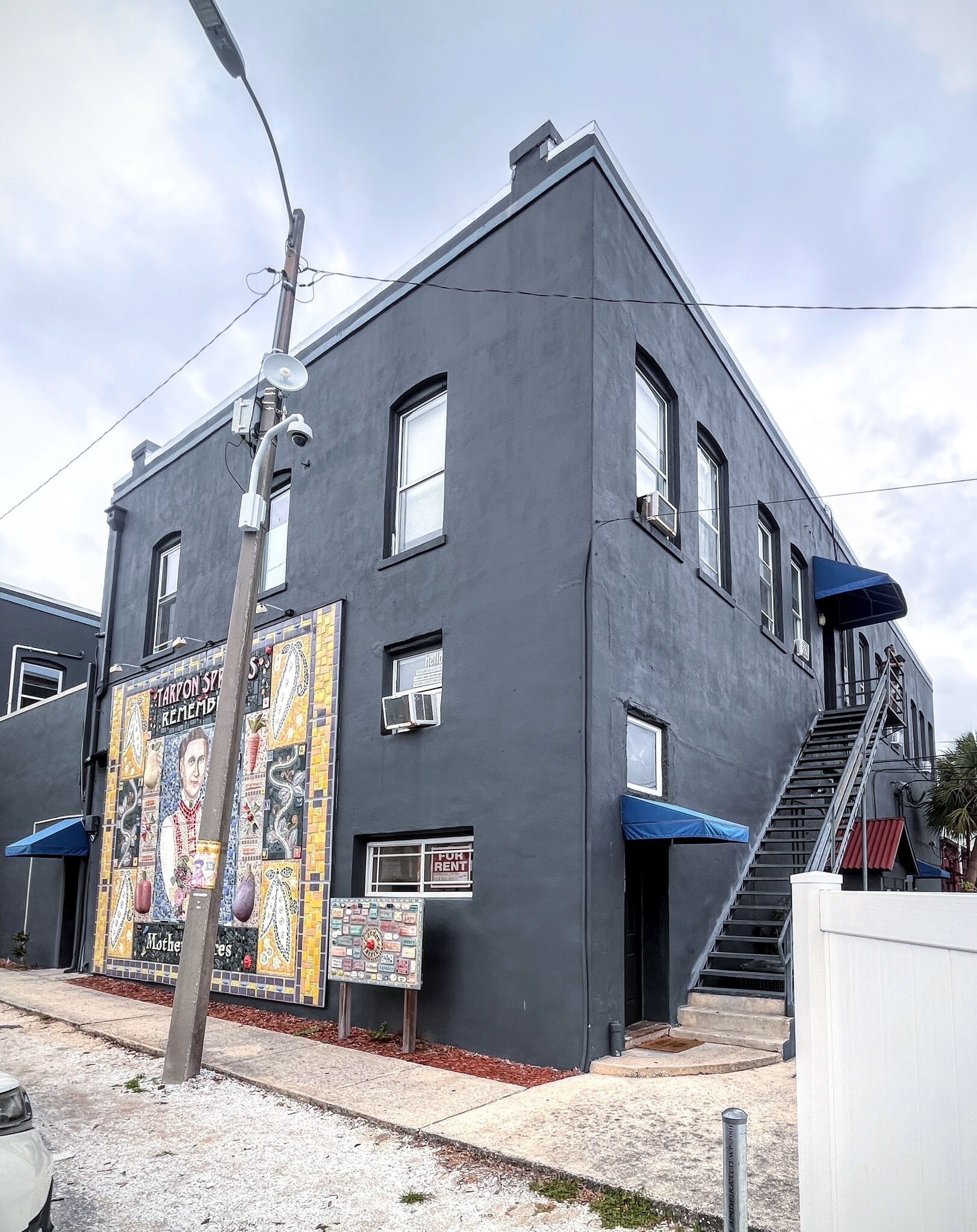 106 E Tarpon Ave, Tarpon Springs, FL for lease Building Photo- Image 1 of 8