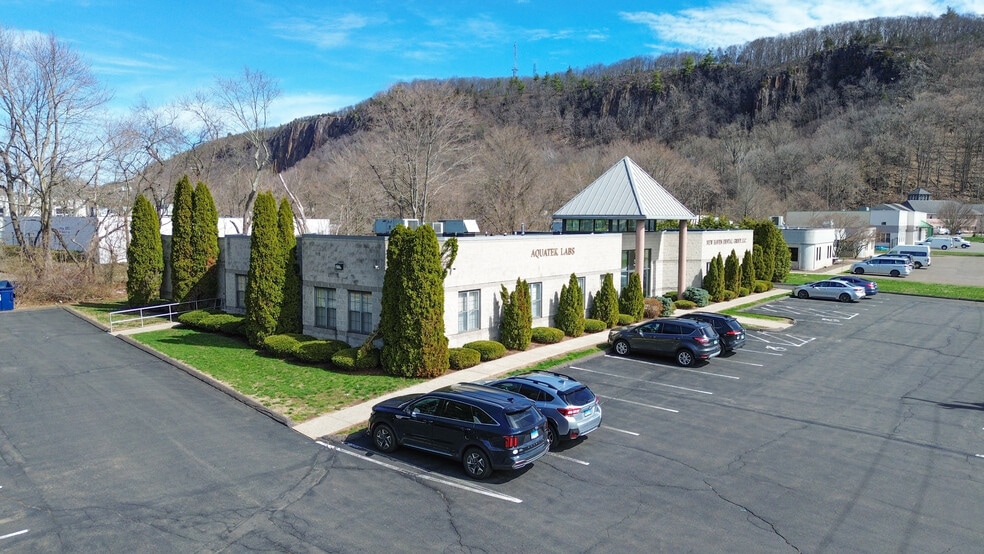 3 Research Dr, Woodbridge, CT for lease - Building Photo - Image 1 of 18