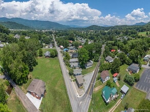 491 Allens Creek Rd, Waynesville, NC - Aerial  map view