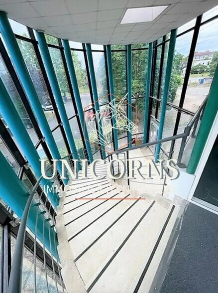 Bureau dans Labège à louer - Photo du bâtiment - Image 3 de 12