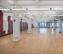 29-76 Northern Blvd, Long Island City, NY à louer Photo intérieure- Image 1 de 1