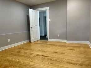 202 Main St, Reisterstown, MD à louer Photo intérieure- Image 2 de 4