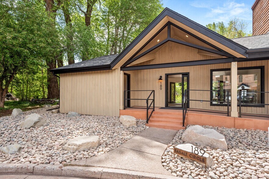 189 Basalt Center Cir, Basalt, CO à vendre - Photo du bâtiment - Image 2 de 29