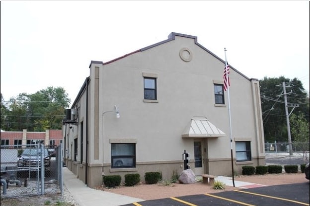 15790 New Ave, Lemont, IL for lease - Primary Photo - Image 1 of 20