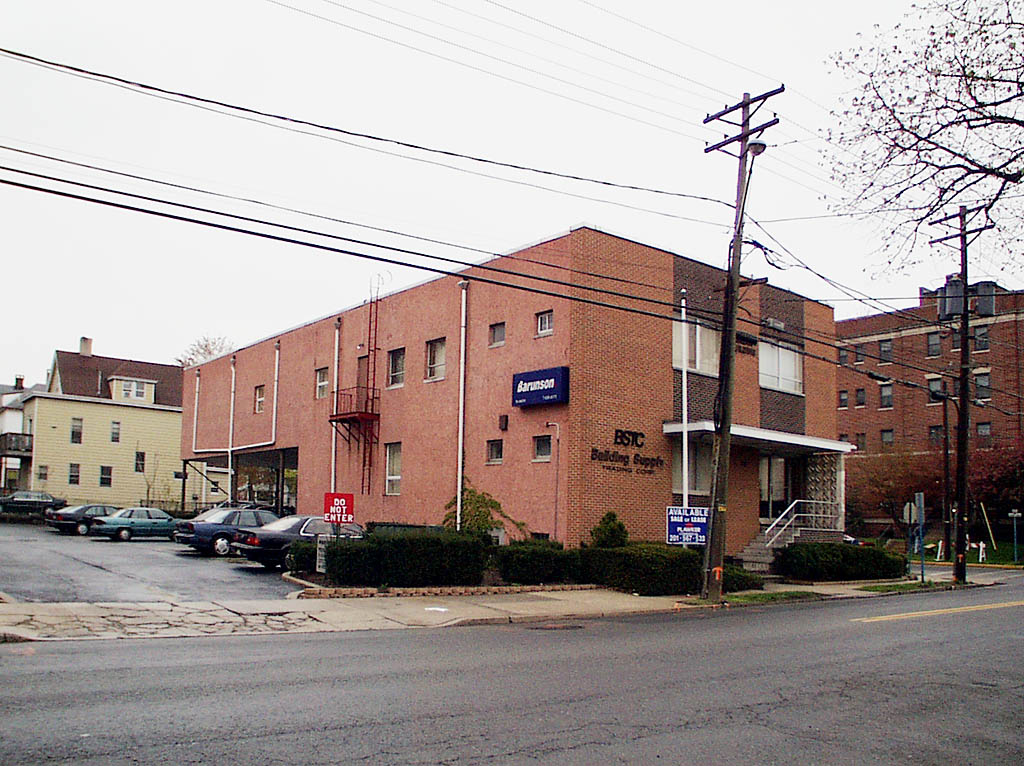 75 Union Ave, Rutherford, NJ for lease Primary Photo- Image 1 of 3