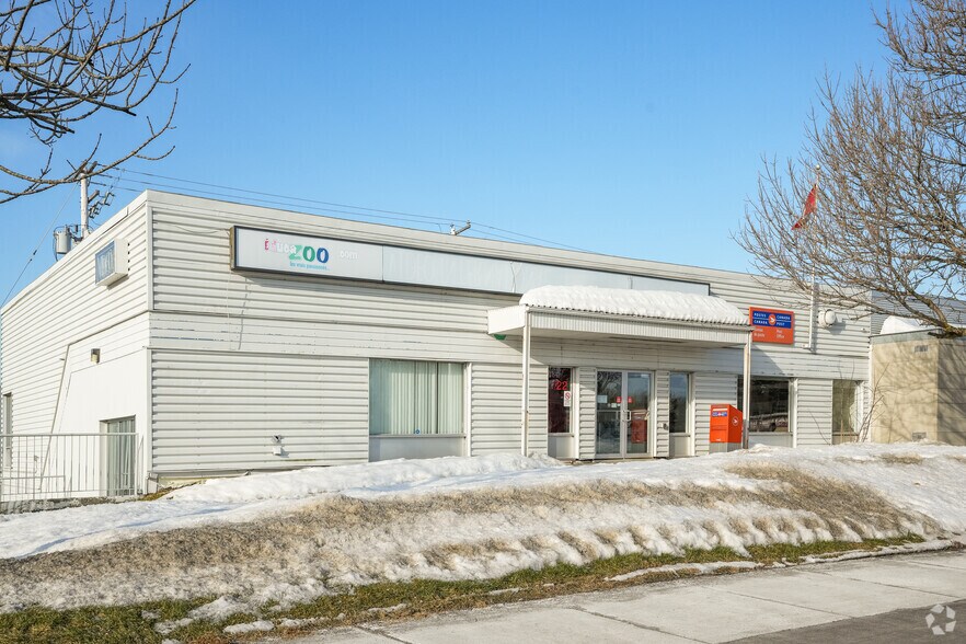 421 Rte 138, Saint-Augustin-de-Desmaures, QC à louer - Photo du bâtiment - Image 2 de 2