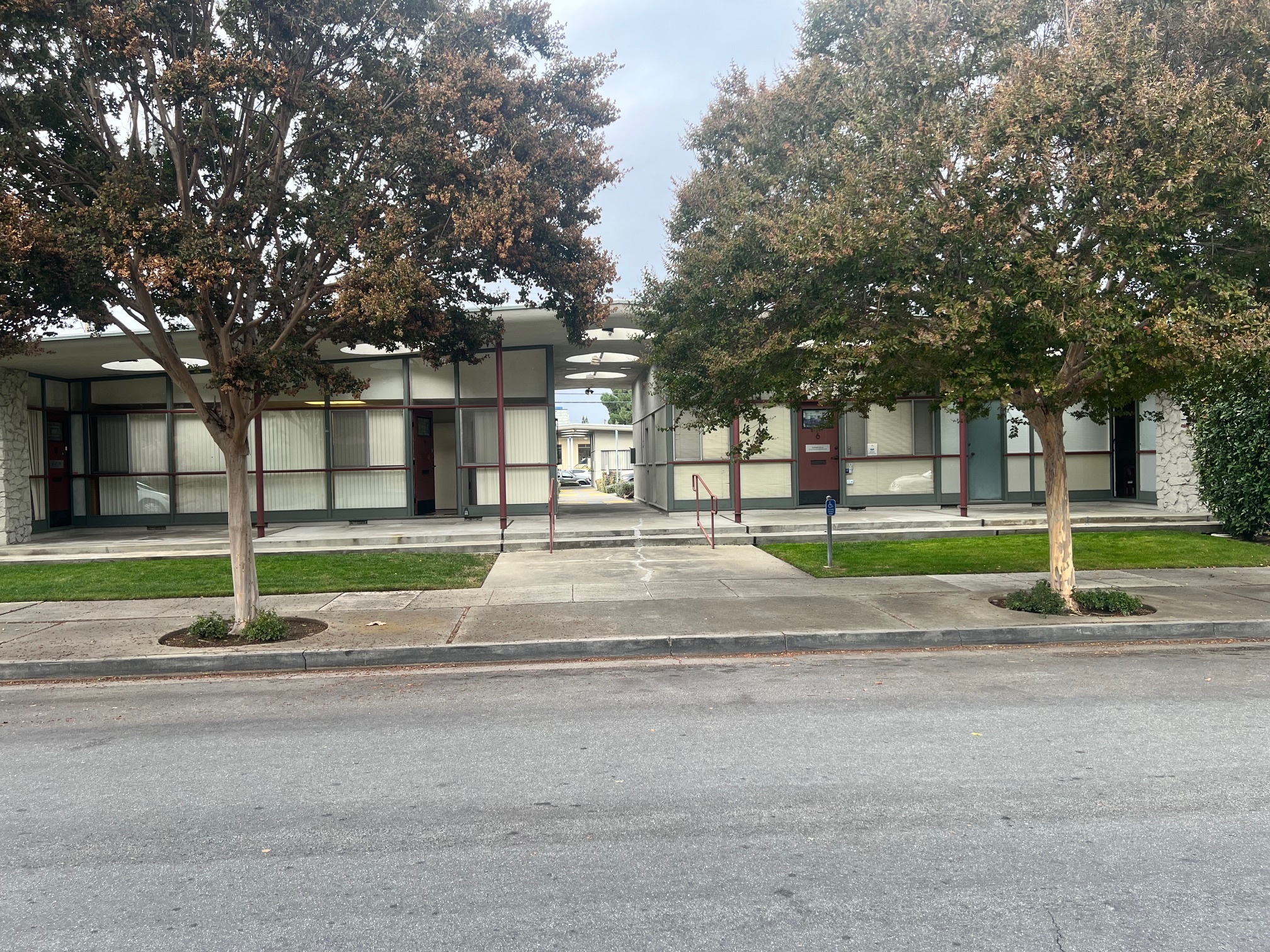 2040 Forest Ave, San Jose, CA à louer Photo du bâtiment- Image 1 de 14