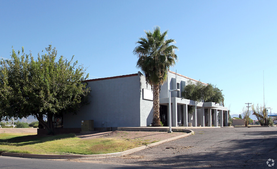 7007 E Main St, Mesa, AZ for sale - Primary Photo - Image 1 of 1