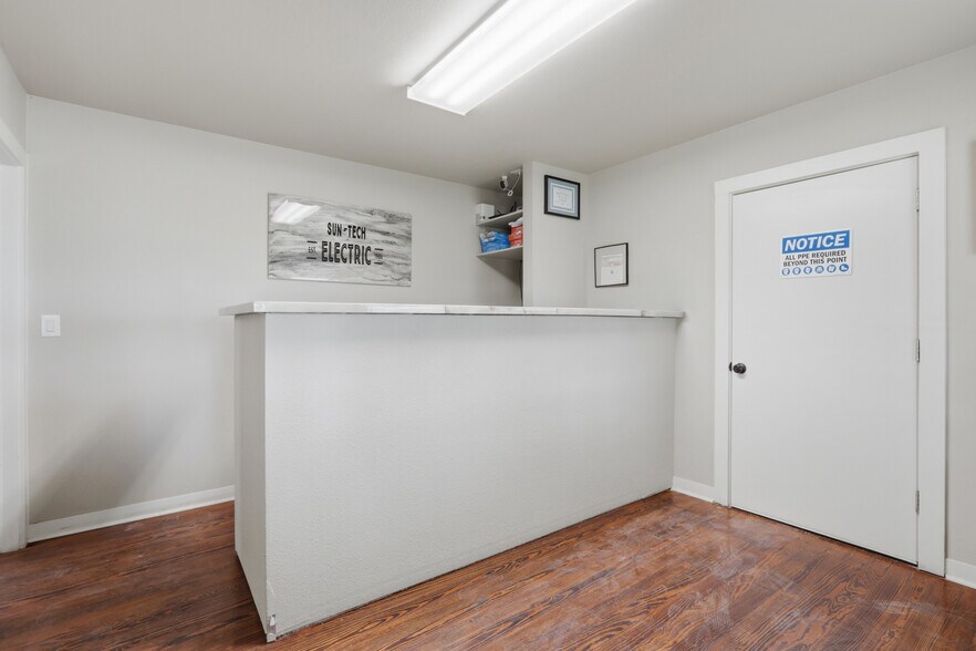1512 Posey Rd, San Marcos, TX à vendre - Photo intérieure - Image 3 de 8