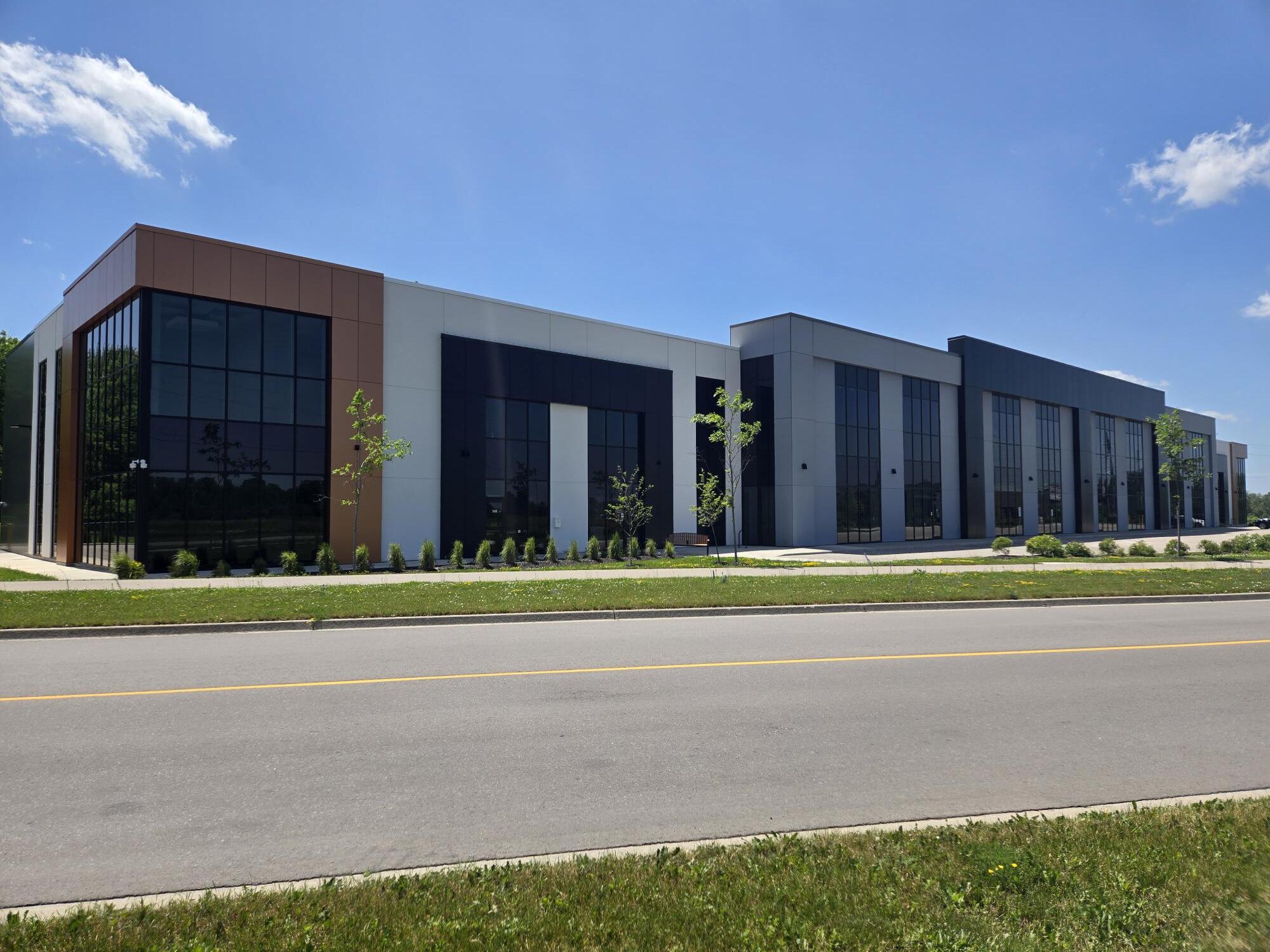 350 Hanlon Creek Blvd, Guelph, ON for lease Building Photo- Image 1 of 9