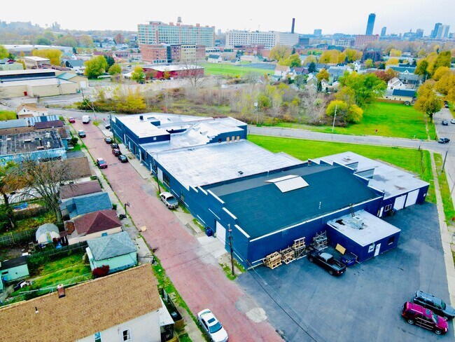 Plus de détails pour 20 Cornelia St, Buffalo, NY - Industriel à louer