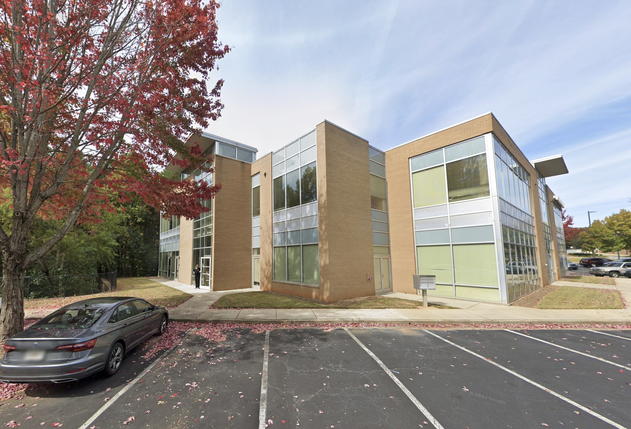 3525 Busbee Pky, Kennesaw, GA for lease Primary Photo- Image 1 of 8