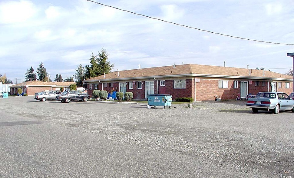 10901-10923 Addison St SW, Lakewood, WA for sale - Building Photo - Image 2 of 5