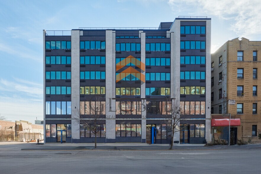 790 Allerton Ave, Bronx, NY à louer - Photo du bâtiment - Image 3 de 10