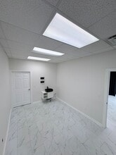 143 Veterans Pky, Murfreesboro, TN à louer Photo intérieure- Image 2 de 6