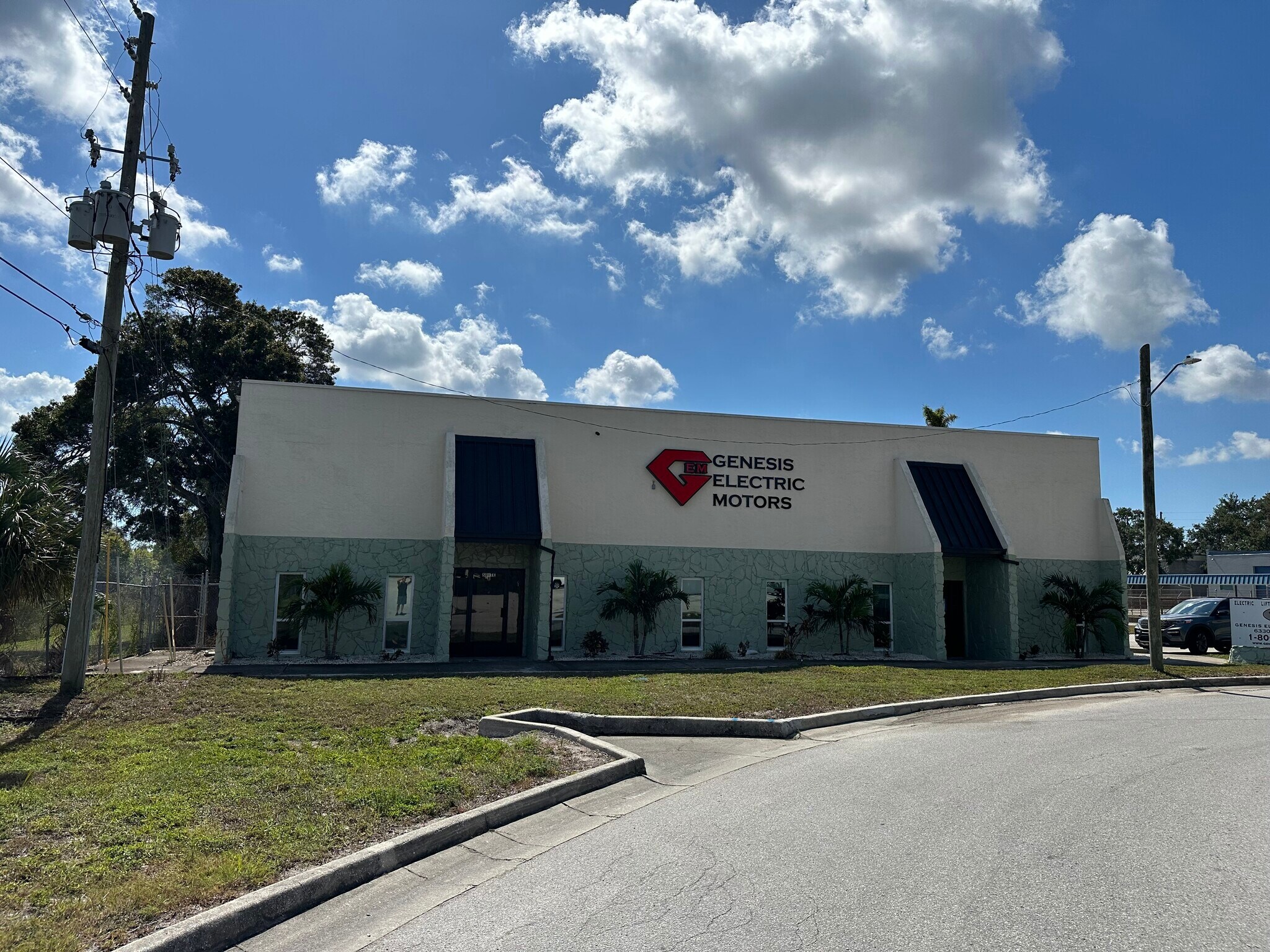 6330 N 118th Ave, Largo, FL for lease Primary Photo- Image 1 of 12