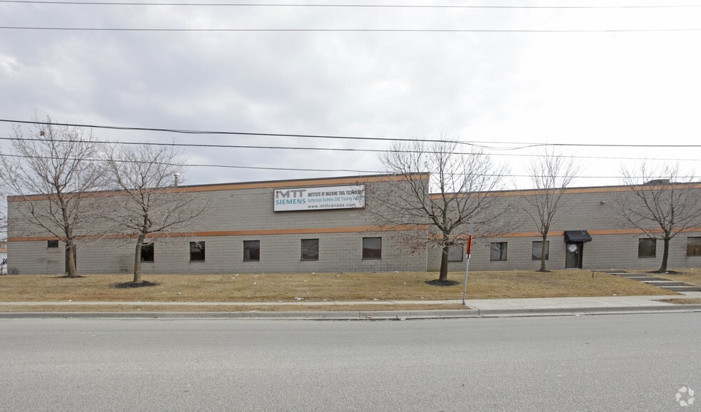 6889 Rexwood Rd, Mississauga, ON for sale - Primary Photo - Image 1 of 1