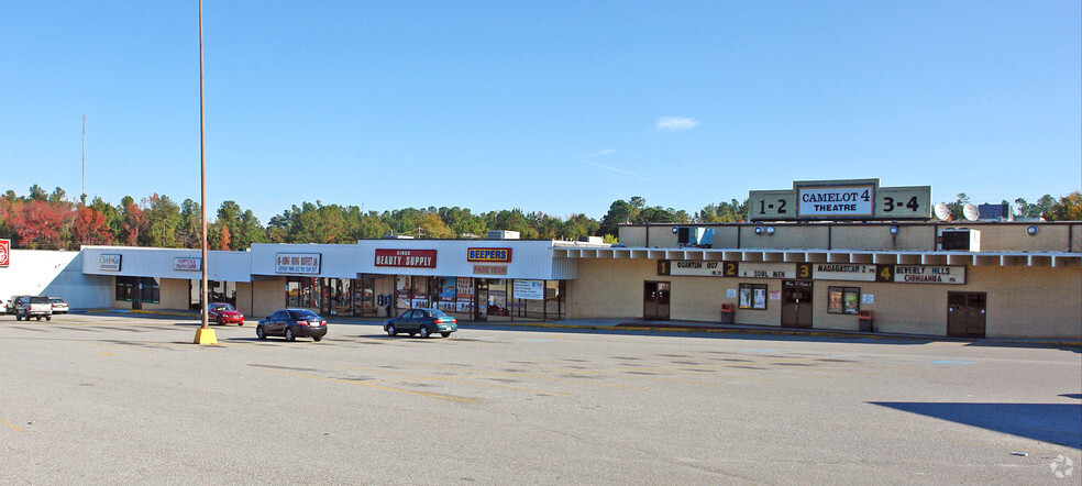 2070-2076 Columbia Rd, Orangeburg, SC for lease - Primary Photo - Image 1 of 7