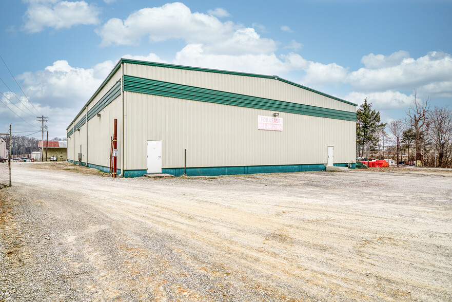 115 C C Camp Rd, Cookeville, TN for lease - Building Photo - Image 2 of 7