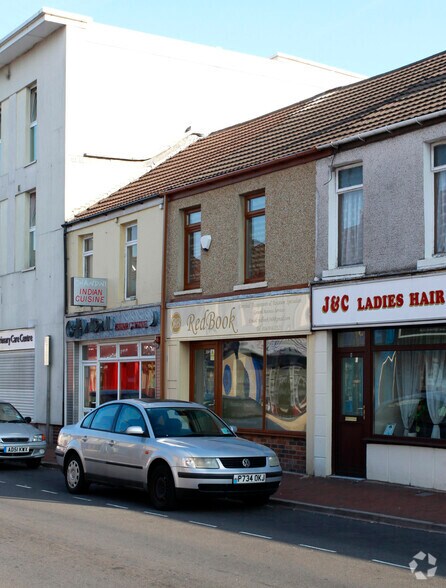 10 Alfred St, Neath à louer - Photo du bâtiment - Image 2 de 5