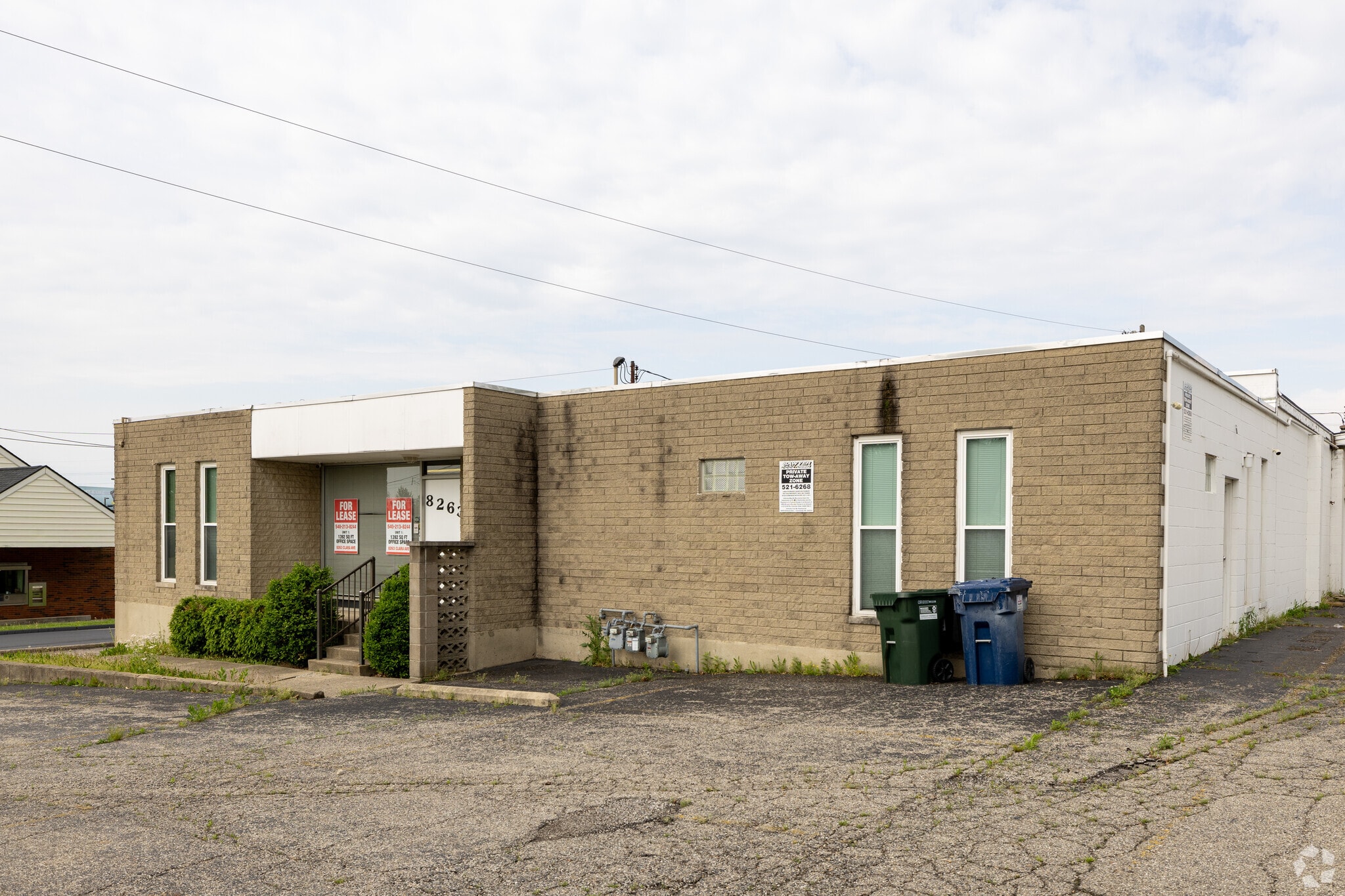 8263 Clara Ave, Cincinnati, OH for lease Primary Photo- Image 1 of 6