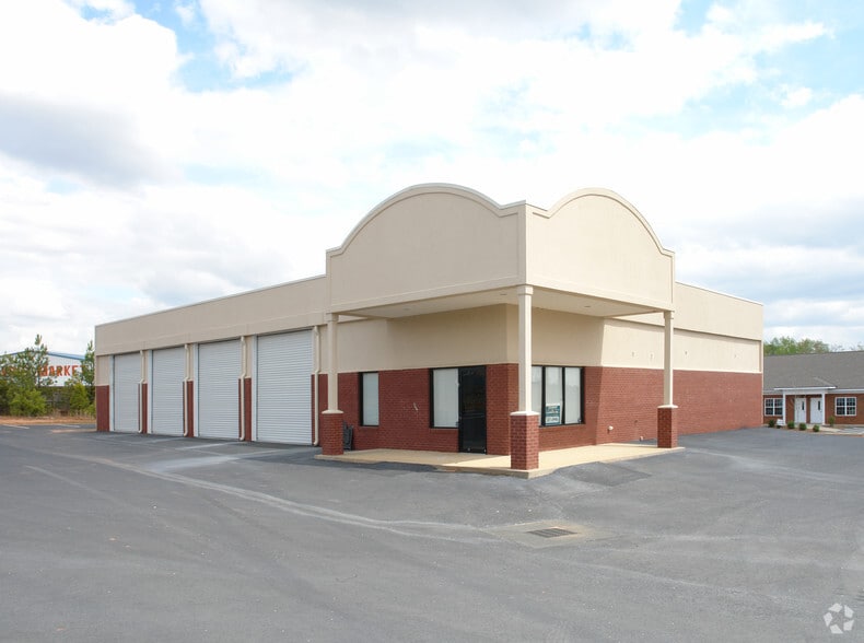 7560 Kayne Blvd, Columbus, GA for lease - Primary Photo - Image 1 of 7