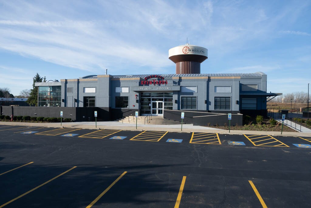 700 N Milwaukee Ave, Wheeling, IL à vendre Photo du bâtiment- Image 1 de 10