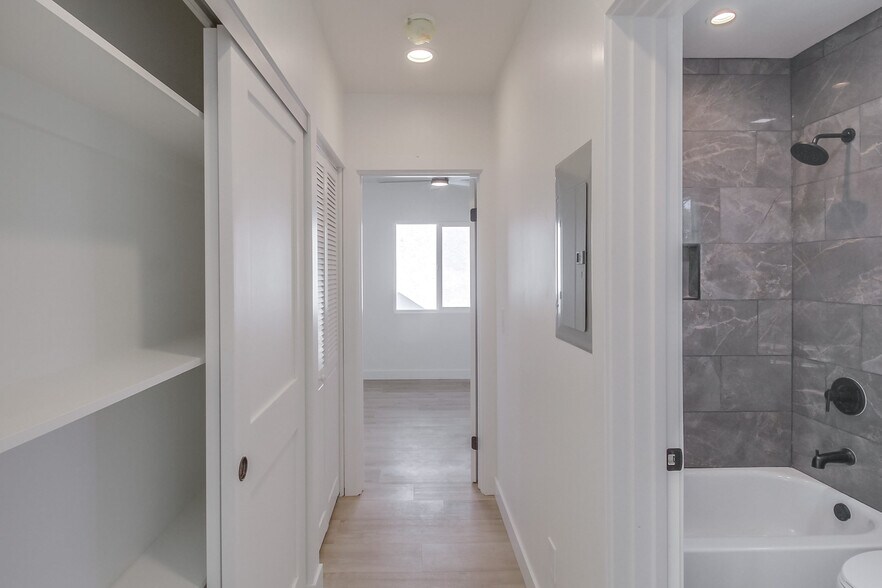 1237-1239 Lincoln Ave, San Diego, CA à vendre - Photo du bâtiment - Image 3 de 21