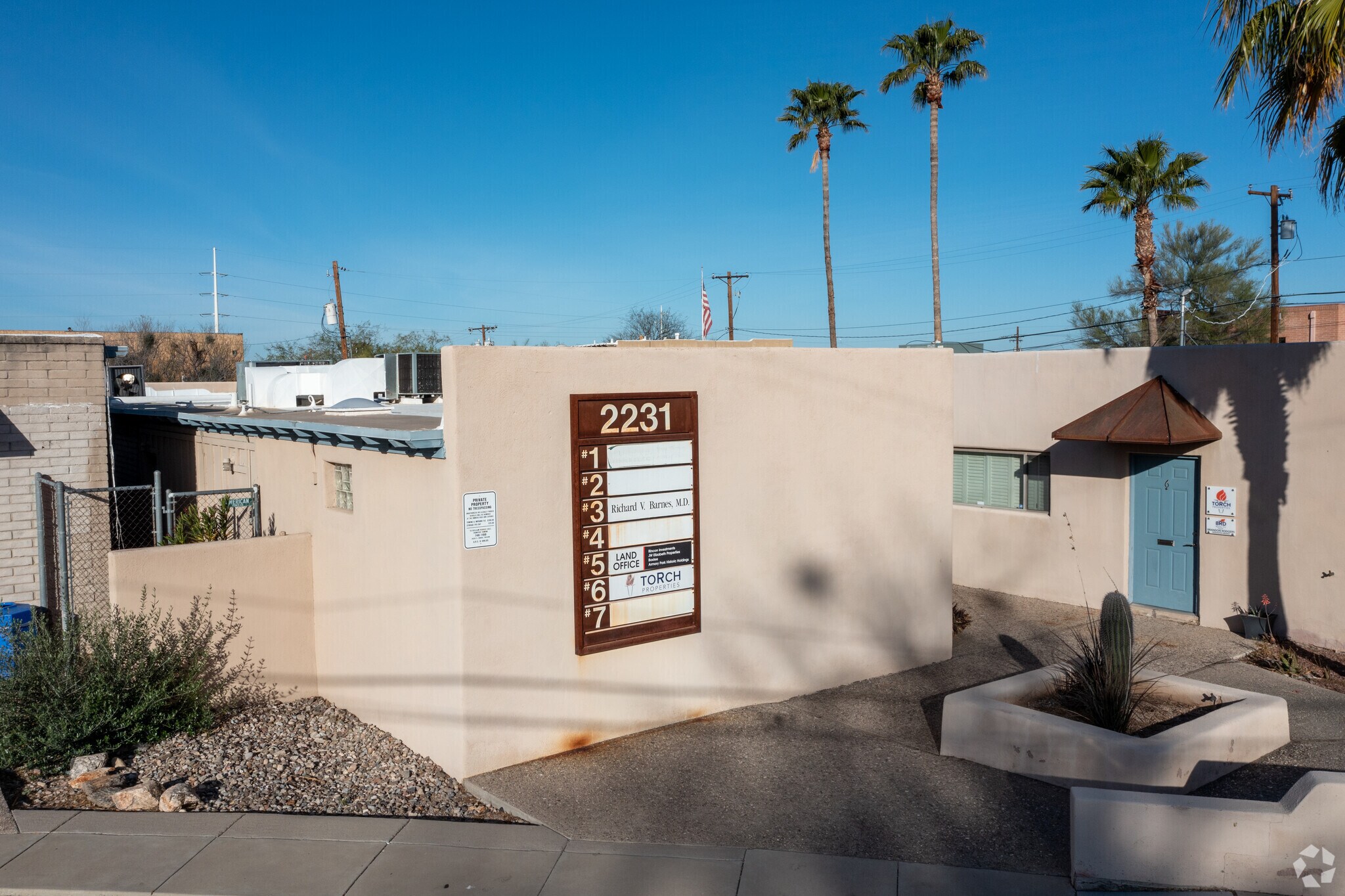 2201 N Indian Ruins Rd, Tucson, AZ for lease Building Photo- Image 1 of 4